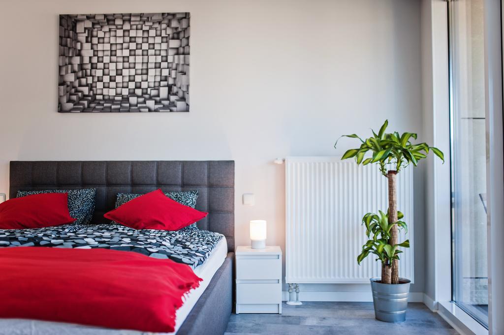 Good Time Apartments - Boznicza 1 I Male Garbary 8 Poznań Exteriör bild