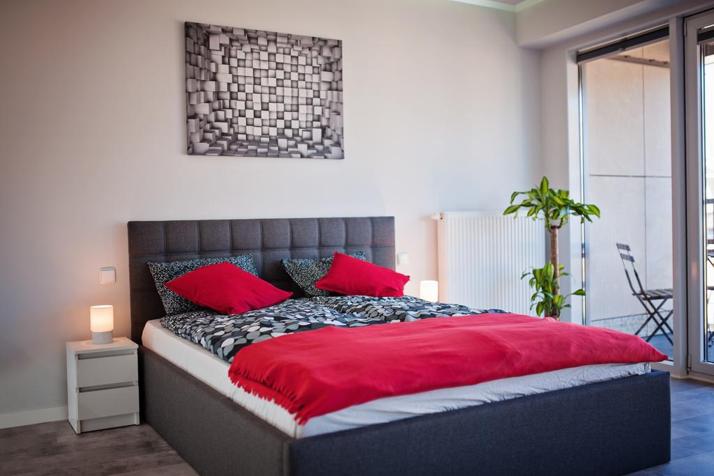 Good Time Apartments - Boznicza 1 I Male Garbary 8 Poznań Exteriör bild