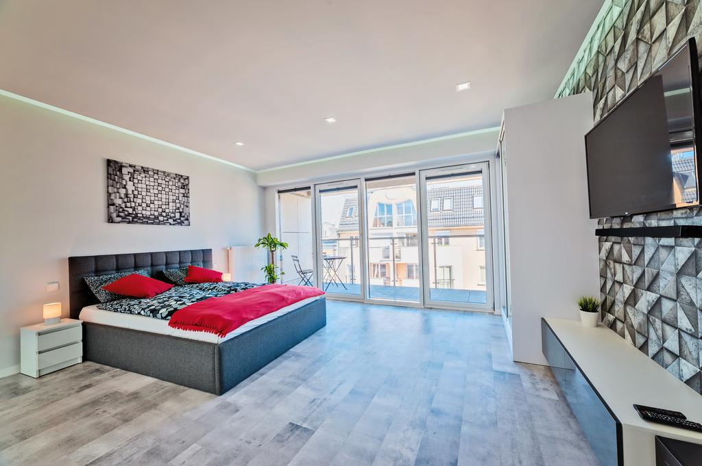 Good Time Apartments - Boznicza 1 I Male Garbary 8 Poznań Exteriör bild