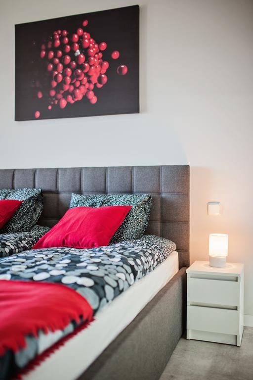Good Time Apartments - Boznicza 1 I Male Garbary 8 Poznań Exteriör bild